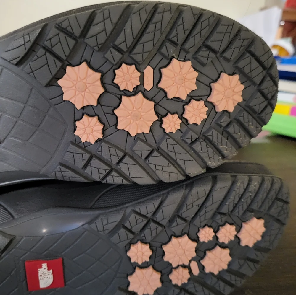 The north face womens winter boots size 10.5 - Picture 8 of 15